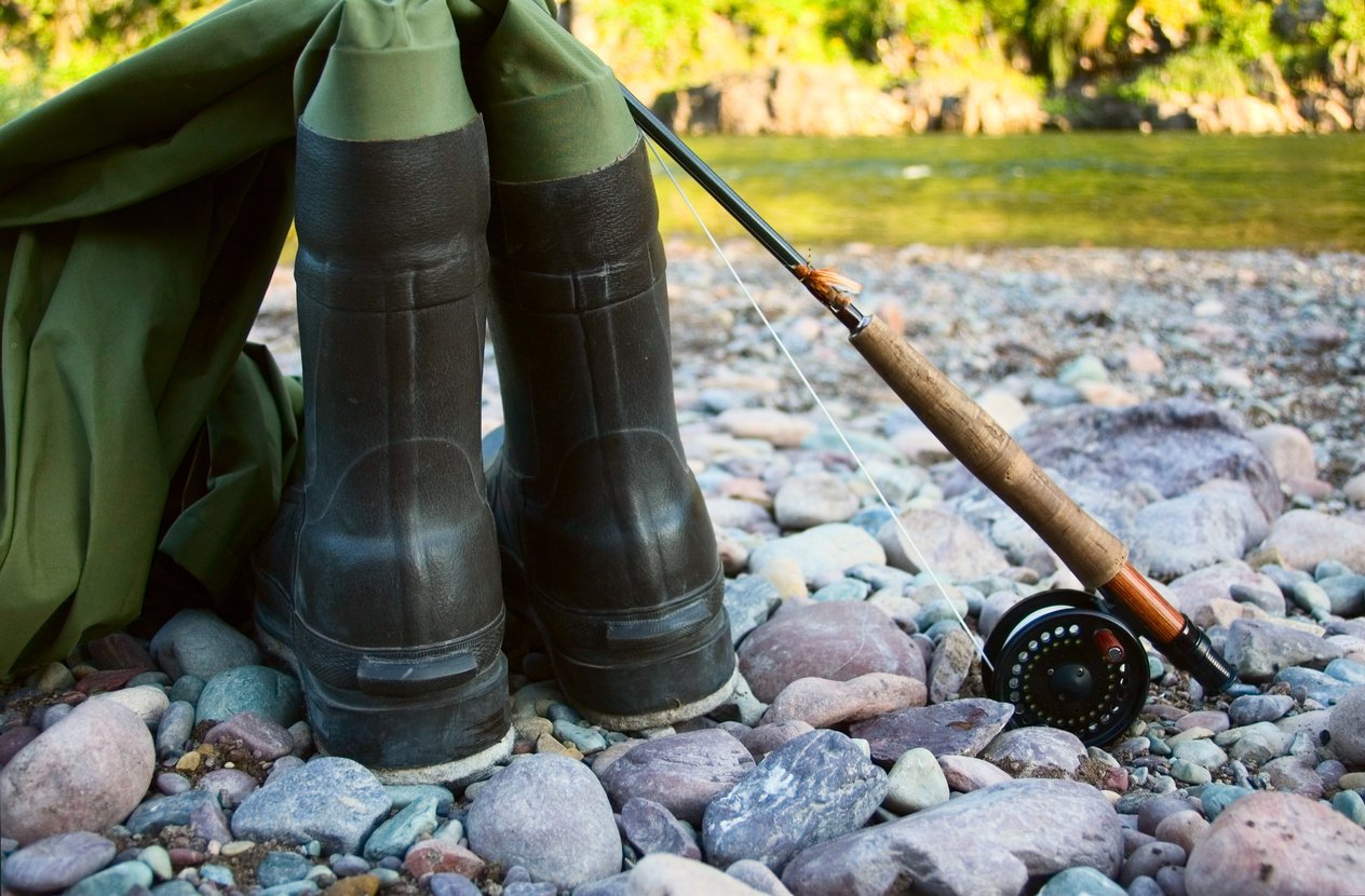 How to Choose the Best Waders for Fishing – And Tips for Using Them