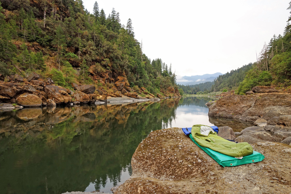 How To Wash A Sleeping Bag Steps & Methods [Down or Synthetic]