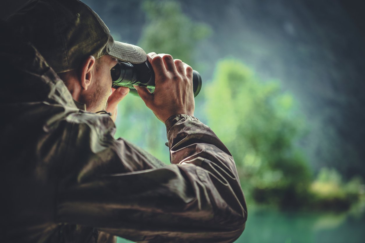 Best Hiking Binoculars
